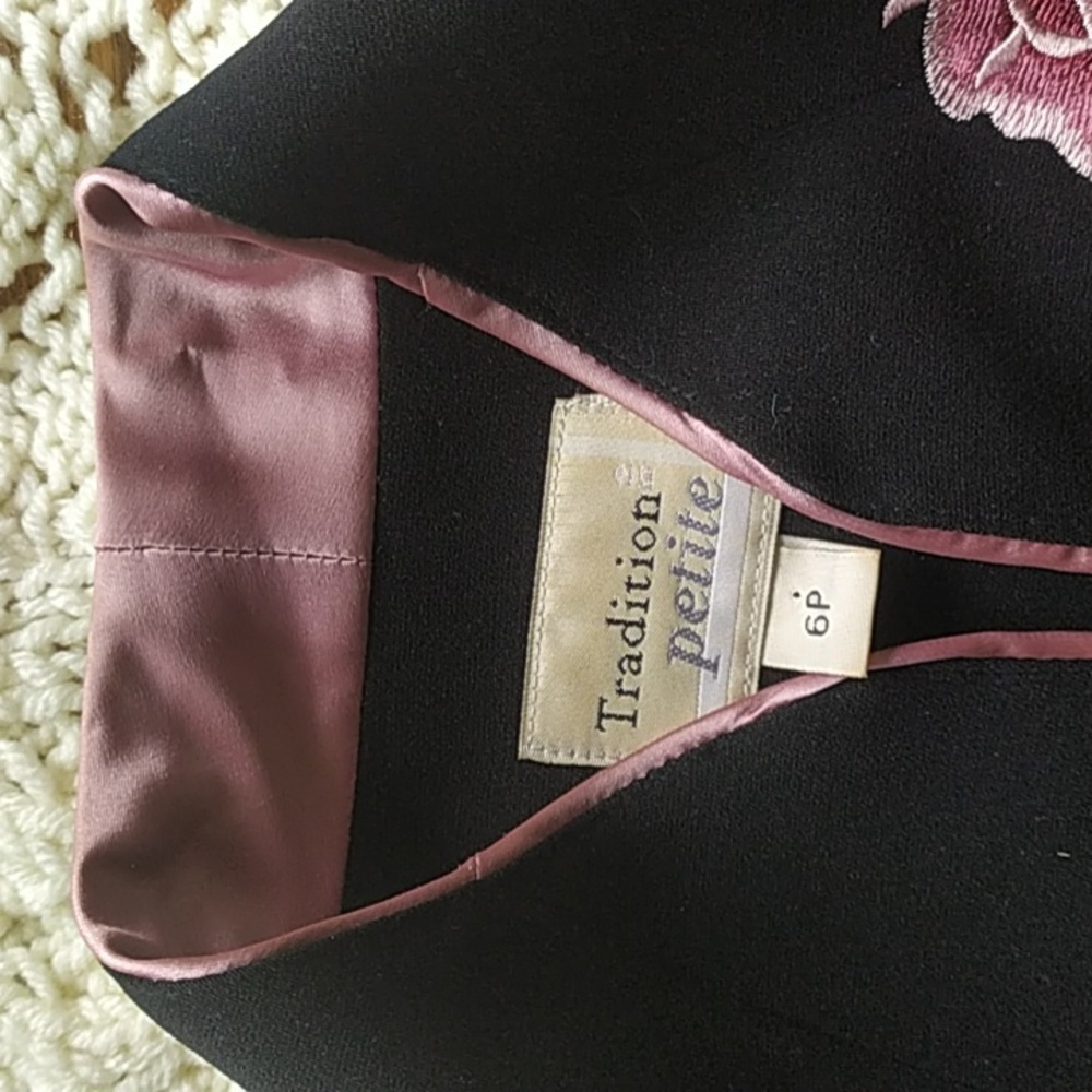 Unique Embroidered Rose Blazer - Picture 6 of 16